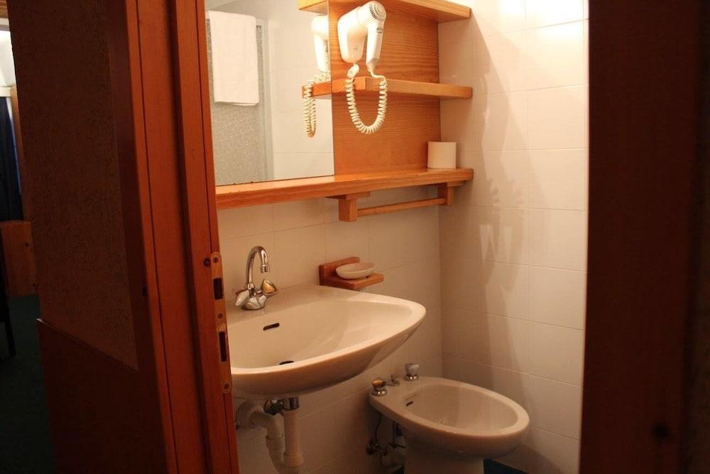 Residence Sole Alto Marilleva Εξωτερικό φωτογραφία